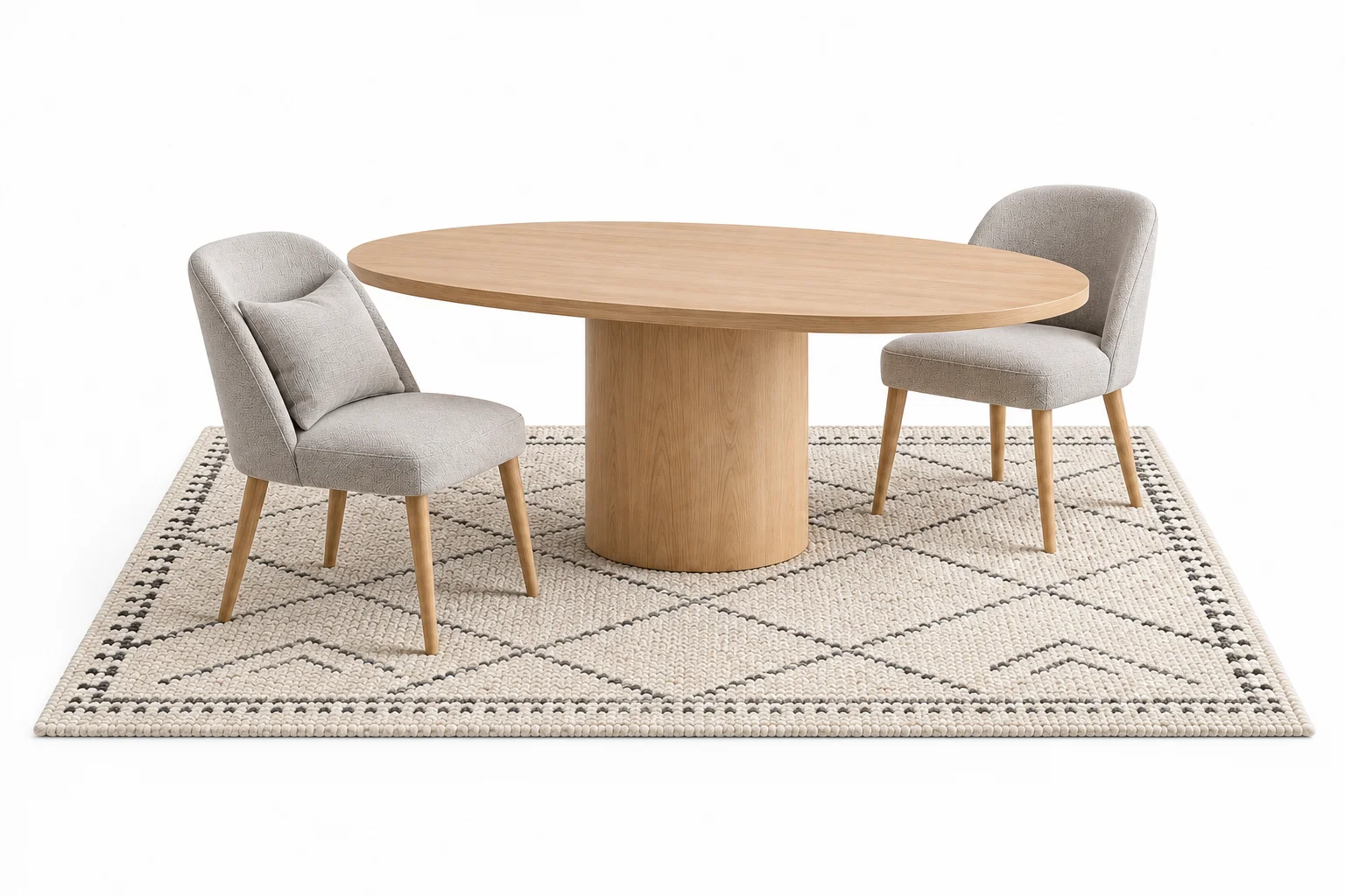 Mesa de madera con sillas tapizadas, cojín y alfombra en un estudio blanco